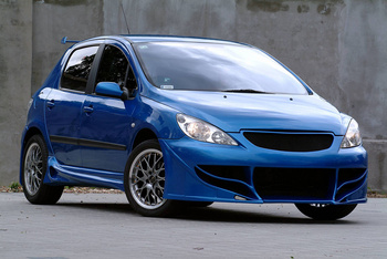 PEUGEOT 307 FRONT BUMPER