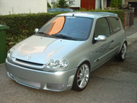 RENAULT CLIO II FRONT BUMPER