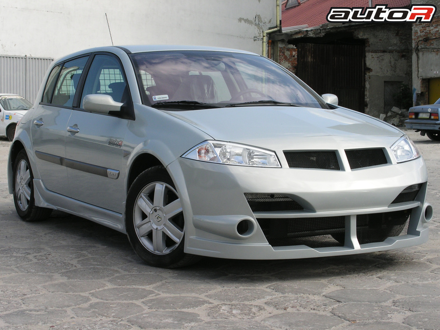 RENAULT MEGANE II FRONT BUMPER