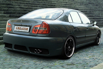 MITSUBISHI CARISMA 00-04 REAR BUMPER