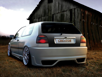 VOLKSWAGEN GOLF 3 REAR BUMPER