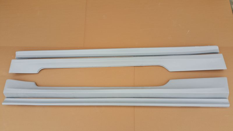 NISSAN SKYLINE R34 GTT SIDE SKIRTS