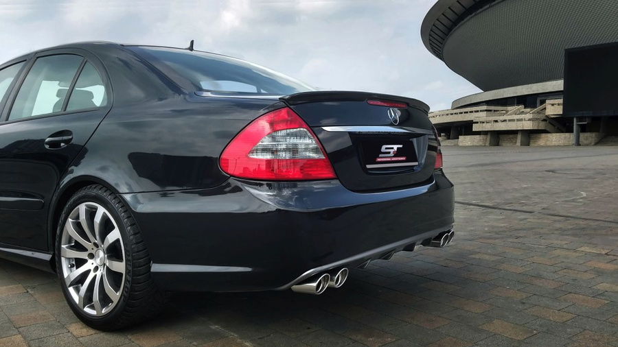 MERCEDES W211 TRUNK SPOILER