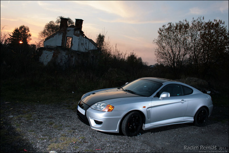 FÜR HYUNDAI COUPE FRONTSTOSSSTANGE FRONTSCHÜRZ FRONT BUMPER TEILEGUTACHTEN