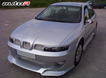 SEAT LEON / TOLEDO II FRONT BUMPER