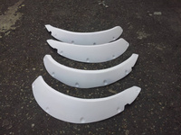 BMW E30 front and rear wheel arch extension