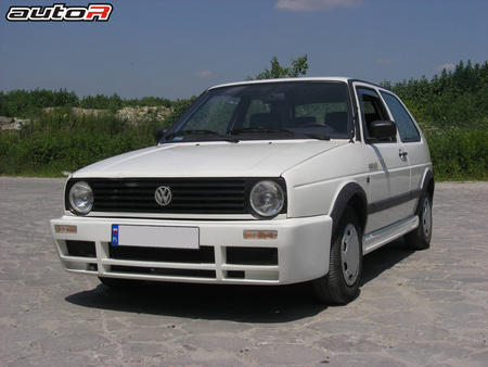 VOLKSWAGEN GOLF 2 FRONT BUMPER