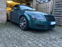 Für Audi TT Frontstoßstange , Frontschürze , Front Bumper