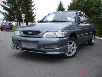 FORD ESCORT FRONT BUMPER