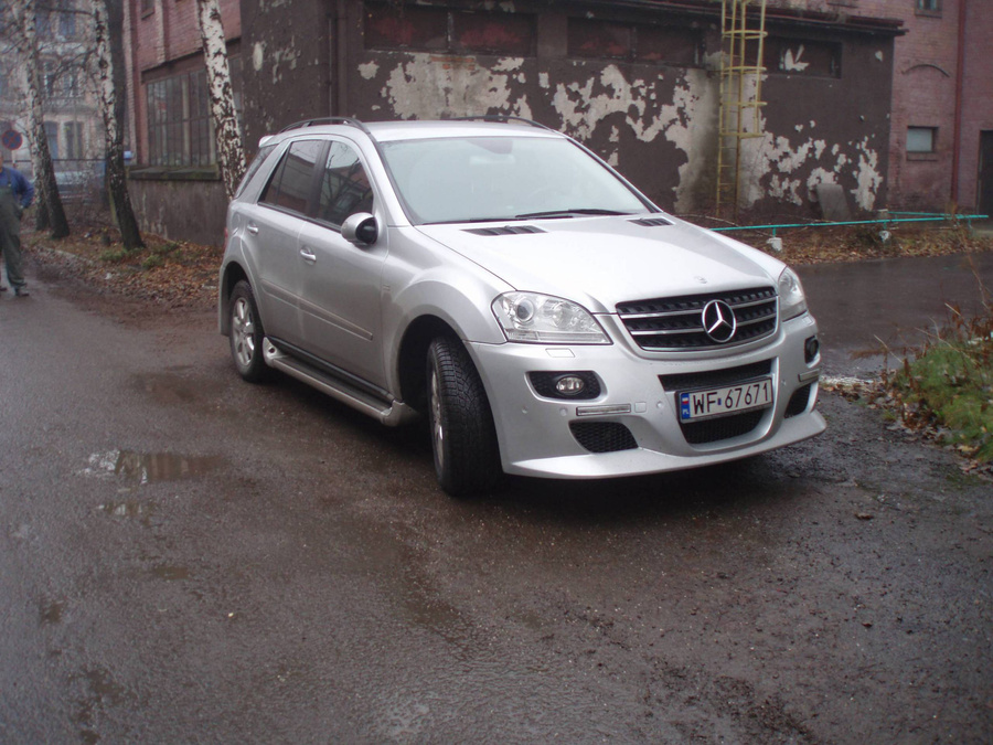 MERCEDES ML W164 FRONT BUMPER