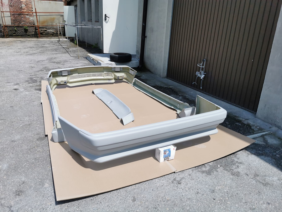 Für Mercedes w201 190 Body Kit AMG , Stoßstangen, Seitenschweller, Spoiler