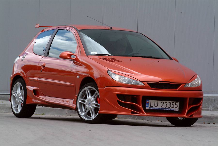 PEUGEOT 206 FRONT BUMPER