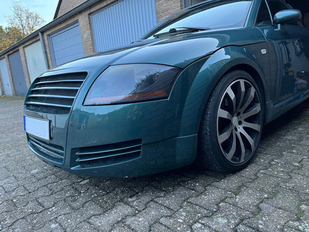 Für Audi TT Frontstoßstange , Frontschürze , Front Bumper