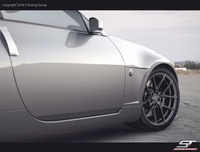 NISSAN 350Z FRONT FENDERS Satz Kotflügel links + rechts