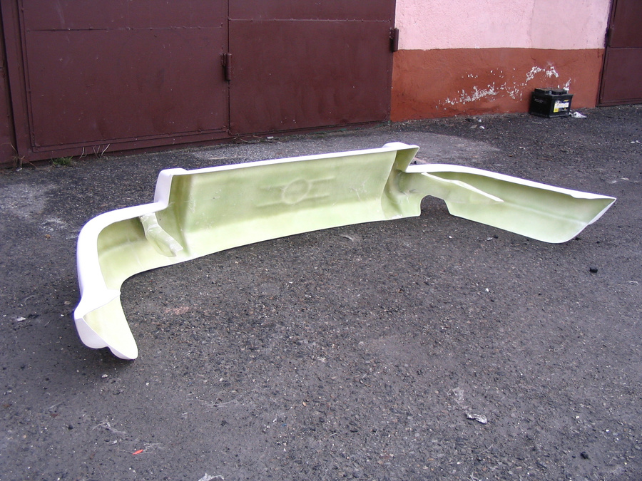 PORSCHE 911 TARGA 68-74 REAR BUMPER