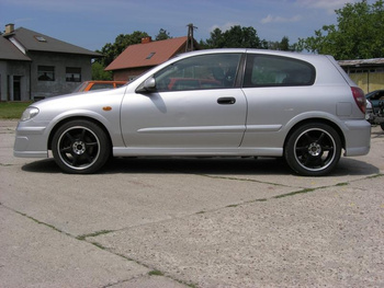 NISSAN ALMERA N16 SIDE SKIRTS