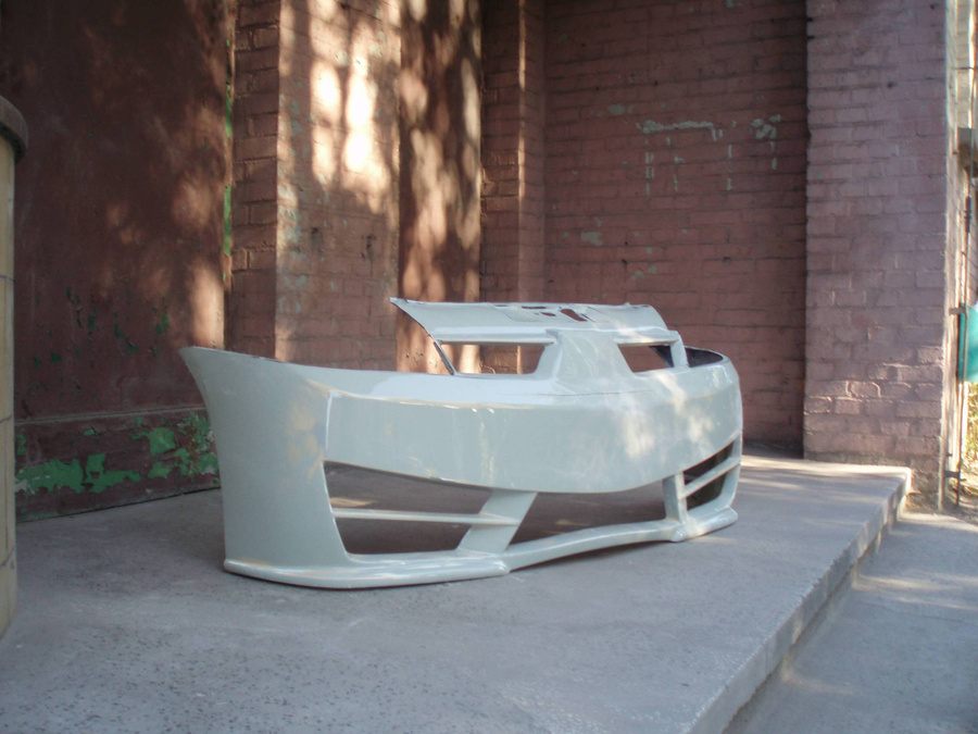 RENAULT CLIO II FRONT BUMPER