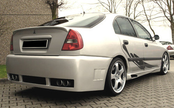 MITSUBISHI CARISMA 00-04 REAR BUMPER