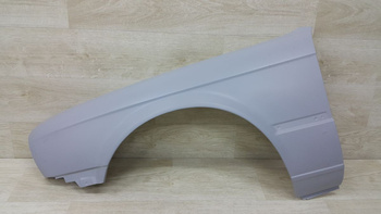 BMW E30 FRONT FENDERS OEM