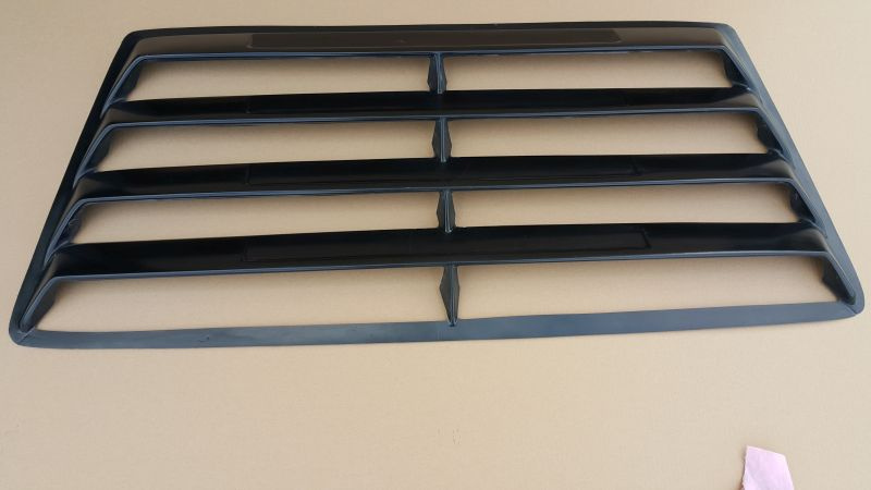 VOLKSWAGEN GOLF 2 WINDOWS LOUVER ,Heckscheiben Jalousie , Aussen Jalousie Teilegutachten