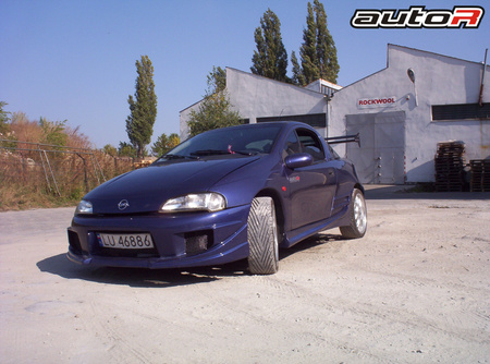 OPEL TIGRA FRONT BUMPER