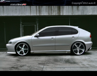 SEAT LEON SIDE SKIRTS