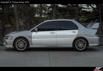 MITSUBISHI EVO 9 DOOR LEFT FRONT