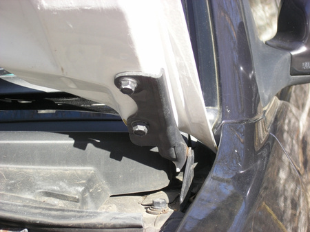 MITSUBISHI GALANT 97-01 HOOD