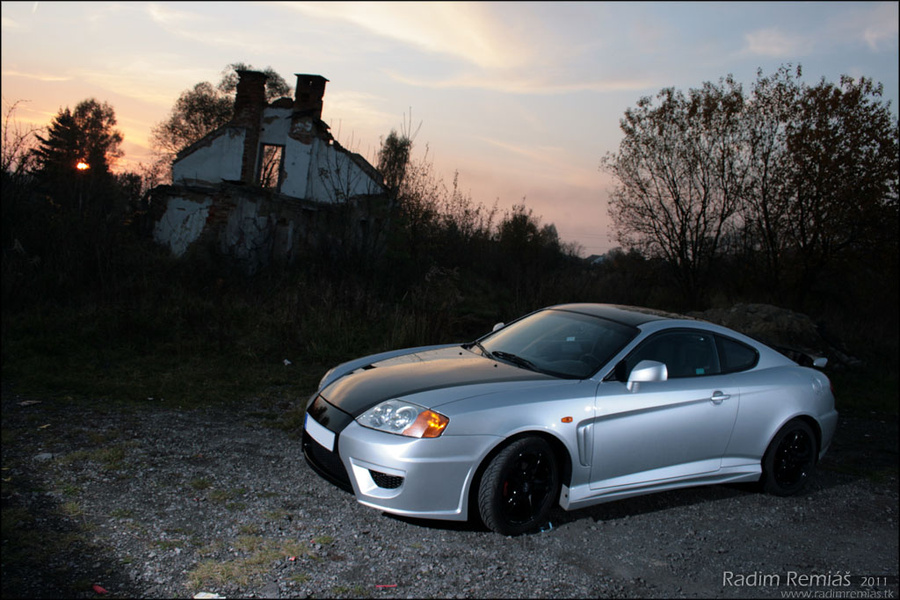 FÜR HYUNDAI COUPE FRONTSTOSSSTANGE FRONTSCHÜRZ FRONT BUMPER TEILEGUTACHTEN