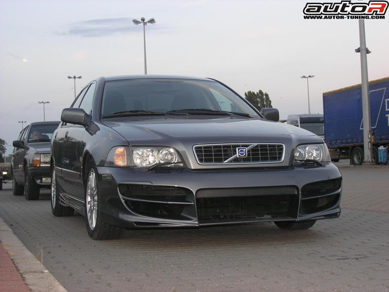 VOLVO S40 FRONT BUMPER