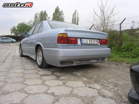 BMW E34 REAR BUMPER