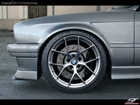 BMW E30 FRONT FENDERS