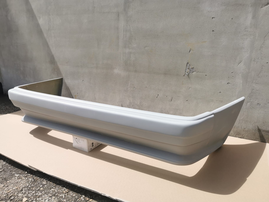 Für Mercedes w201 190 Heckstoßstange AMG , Rear Bumper