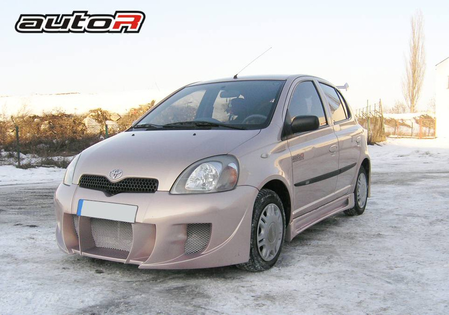 TOYOTA YARIS FRONT BUMPER