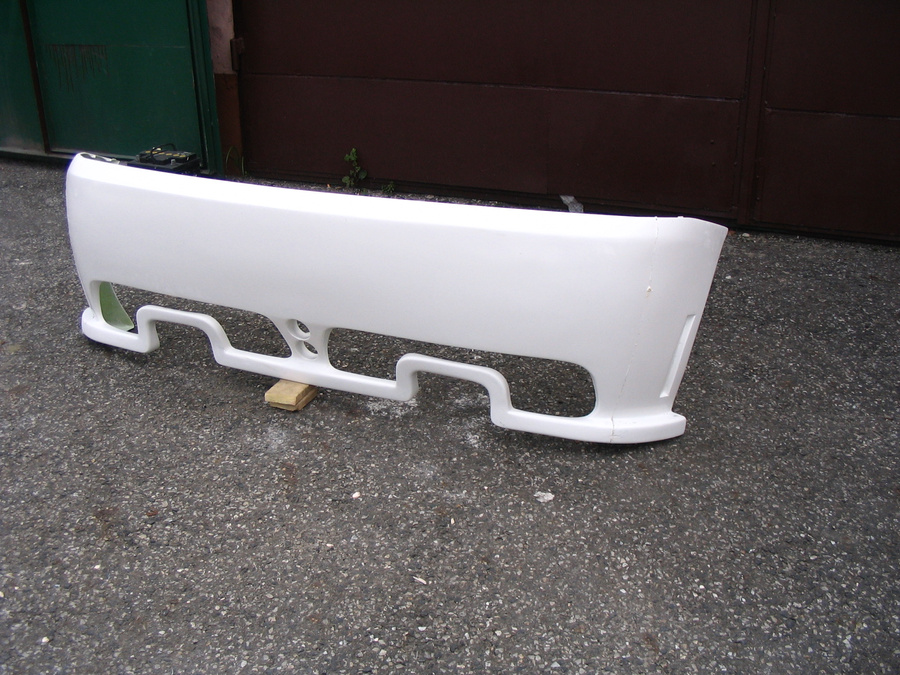 FORD FOCUS MK1 REAR BUMPER