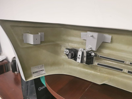 Frontstoßstange für Mercedes W124 AMG Bumper, inkl.Nebelscheinwerfer, Fog lights