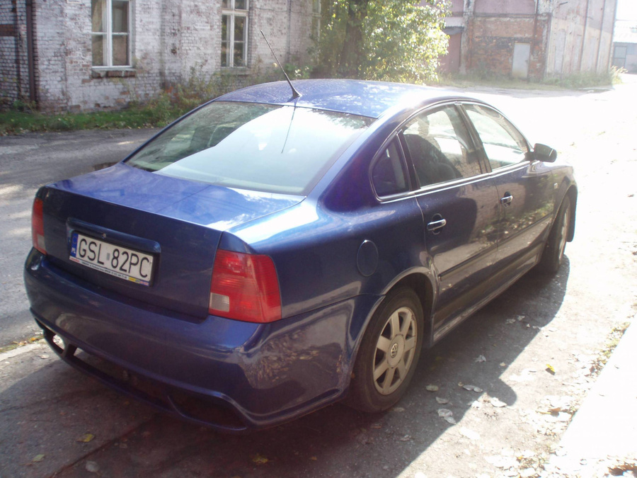 VOLKSWAGEN PASSAT B5 96-00 REAR BUMPER