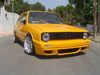VOLKSWAGEN GOLF 1 FRONT BUMER